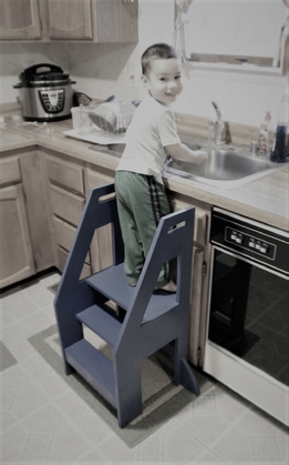 how to build a step stool for your toddler. diy